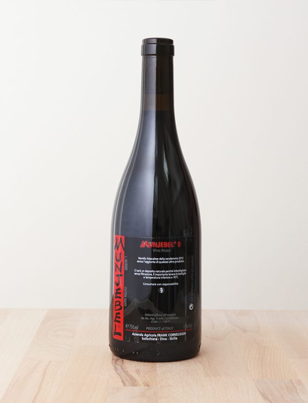 Magnum Munjebel 9 vin rouge 2012 Frank Cornelissen 1